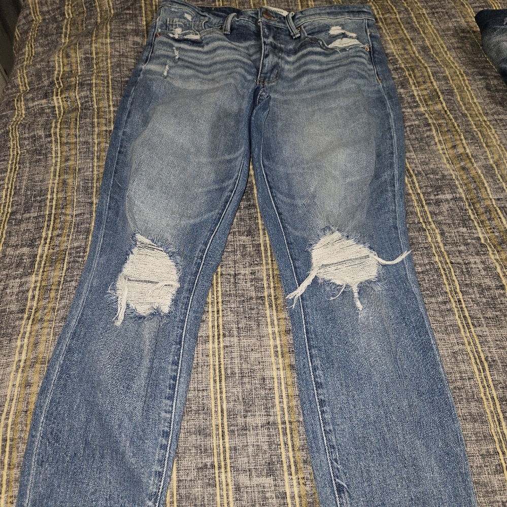 Straight leg light blue BKE denim jeans